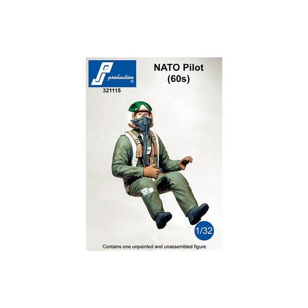 NATO Pilot seated in a/c (60') 1/32