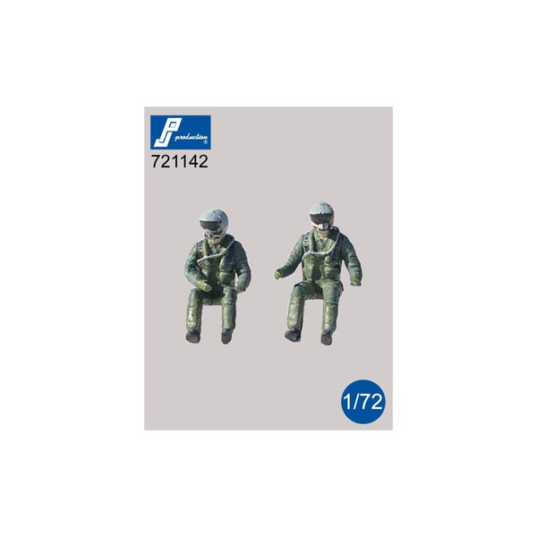 US Pilots with JHMCS Helmet Seated 1/72